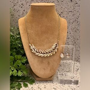 Champagne gem elegant necklace set